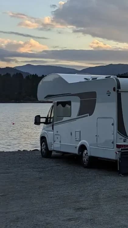 Bobilparkering - bilde 1